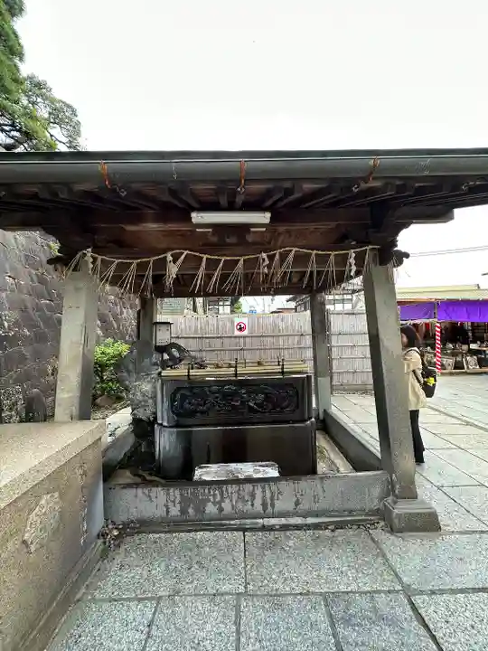 成田山新勝寺の手水舎