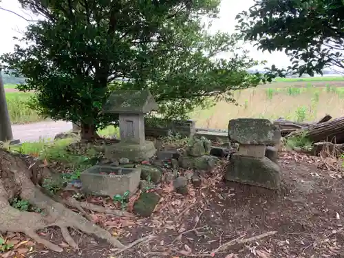 御嶽神社の末社