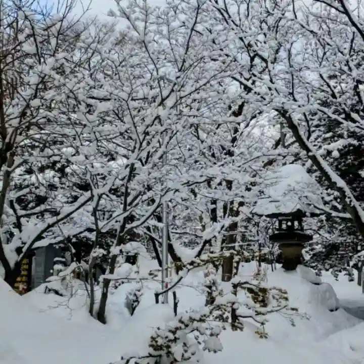 彌彦神社 (伊夜日子神社)(北海道)