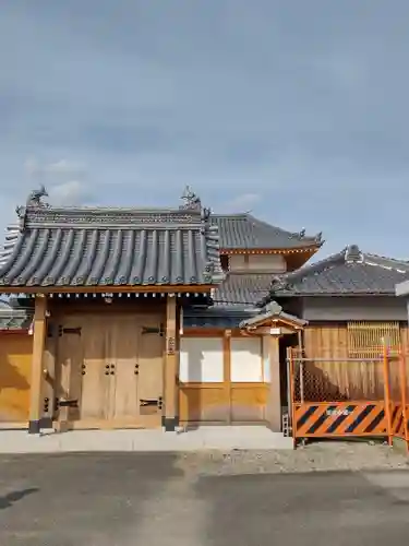 正念寺の山門・神門