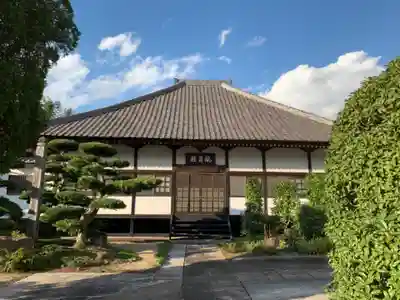 東泉寺の本殿・本堂