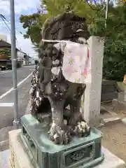 白鳥神社の狛犬