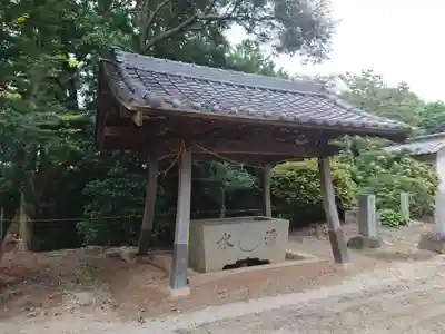 船山神社の手水舎
