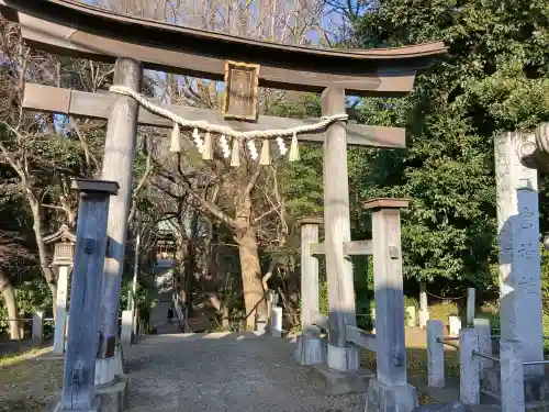下総国三山　二宮神社の{uncategorized: "未分類", other: "その他", undefined: "問題あり", building: "その他建物", grave: "お墓", sacred_gate: "鳥居", guardian: "狛犬", statue: "像", buddha: "仏像", history: "歴史", nature: "自然", garden: "庭園", animal: "動物", pagoda: "塔", temizu: "手水舎", mountain_gate: "山門・神門", sanctuary: "本殿・本堂", subordinate: "末社・摂社", art: "芸術", scenery: "景色", jizo: "地蔵", ema: "絵馬", goshuin: "御朱印", omikuji: "おみくじ", items: "授与品その他", amulet: "お守り", goshuincho: "御朱印帳", eats: "食事", festival: "お祭り", votive_dance: "神楽", shichigosan: "七五三参", wedding: "結婚式", experience: "体験その他", initially: "初詣", around: "周辺", anti_infection: "感染症対策"}