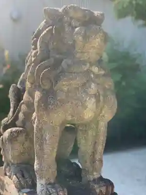 金攫八幡宮の狛犬