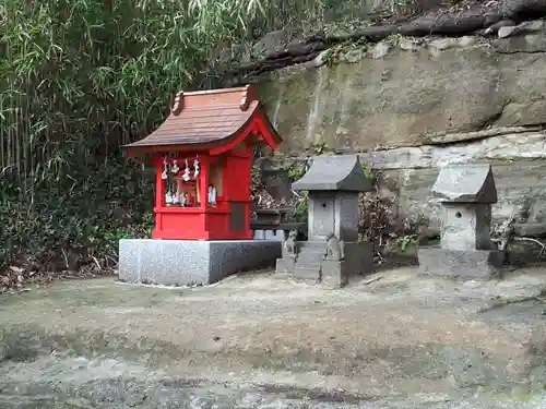 瀬戸神社の末社