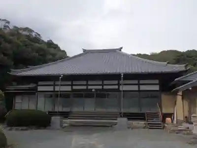 閑田寺の本殿・本堂
