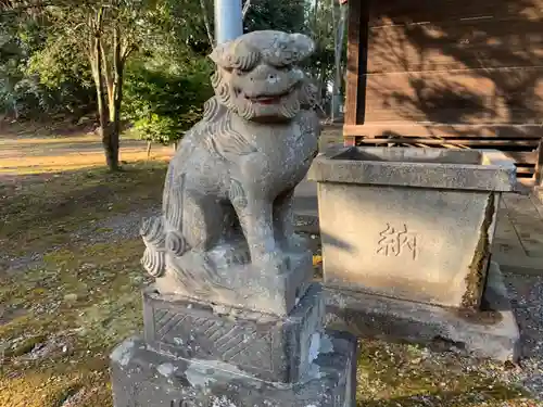 八幡神社の狛犬