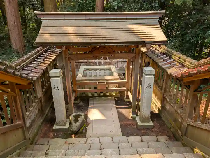 伊和神社の{uncategorized: "未分類", other: "その他", undefined: "問題あり", building: "その他建物", grave: "お墓", sacred_gate: "鳥居", guardian: "狛犬", statue: "像", buddha: "仏像", history: "歴史", nature: "自然", garden: "庭園", animal: "動物", pagoda: "塔", temizu: "手水舎", mountain_gate: "山門・神門", sanctuary: "本殿・本堂", subordinate: "末社・摂社", art: "芸術", scenery: "景色", jizo: "地蔵", ema: "絵馬", goshuin: "御朱印", omikuji: "おみくじ", items: "授与品その他", amulet: "お守り", goshuincho: "御朱印帳", eats: "食事", festival: "お祭り", votive_dance: "神楽", shichigosan: "七五三参", wedding: "結婚式", experience: "体験その他", initially: "初詣", around: "周辺", anti_infection: "感染症対策"}