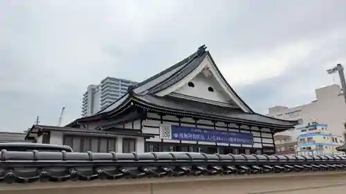 富山別院の本殿・本堂