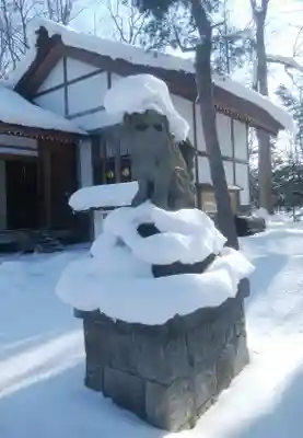 旭川神社の狛犬