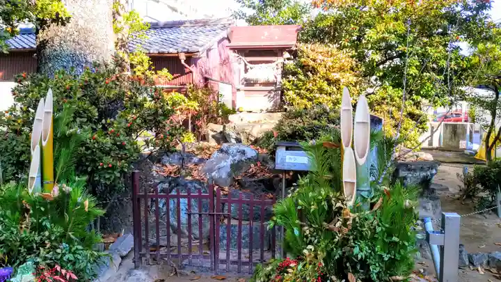 神明宮(諸神神社)の末社・摂社
