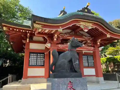 稲荷神社の狛犬