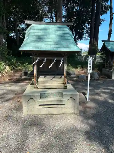 御宝殿熊野神社の末社・摂社