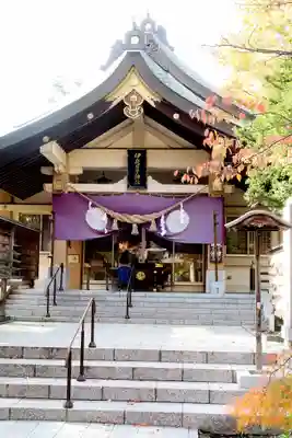 彌彦神社　(伊夜日子神社)の本殿・本堂