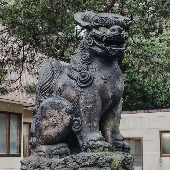 江別神社の狛犬