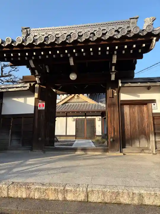 上品蓮台寺の{uncategorized: "未分類", other: "その他", undefined: "問題あり", building: "その他建物", grave: "お墓", sacred_gate: "鳥居", guardian: "狛犬", statue: "像", buddha: "仏像", history: "歴史", nature: "自然", garden: "庭園", animal: "動物", pagoda: "塔", temizu: "手水舎", mountain_gate: "山門・神門", sanctuary: "本殿・本堂", subordinate: "末社・摂社", art: "芸術", scenery: "景色", jizo: "地蔵", ema: "絵馬", goshuin: "御朱印", omikuji: "おみくじ", items: "授与品その他", amulet: "お守り", goshuincho: "御朱印帳", eats: "食事", festival: "お祭り", votive_dance: "神楽", shichigosan: "七五三参", wedding: "結婚式", experience: "体験その他", initially: "初詣", around: "周辺", anti_infection: "感染症対策"}