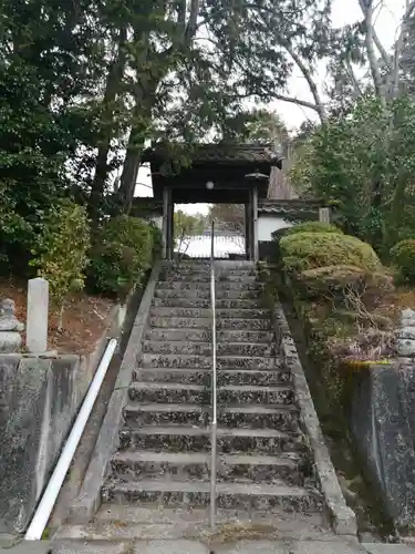 金剛定寺の山門