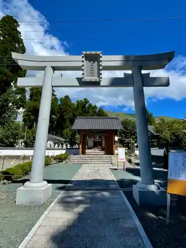阿蘇白水龍神權現～白蛇神社～(熊本県)