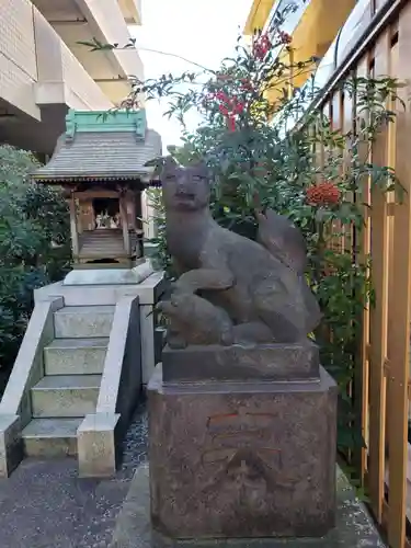 稲荷大明神(東京都)