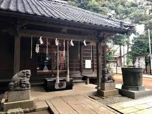 丹生神社の本殿・本堂