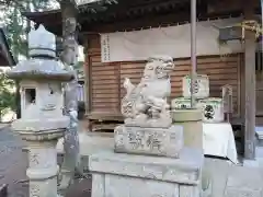 素鵞熊野神社の狛犬