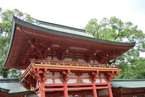 武蔵一宮氷川神社の山門・神門