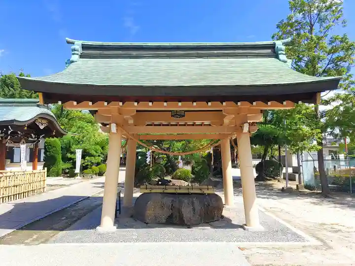 植田八幡宮の手水舎