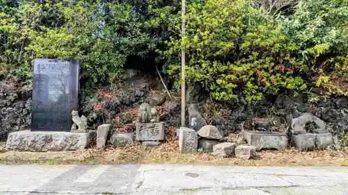 東山稲荷神社のその他建物