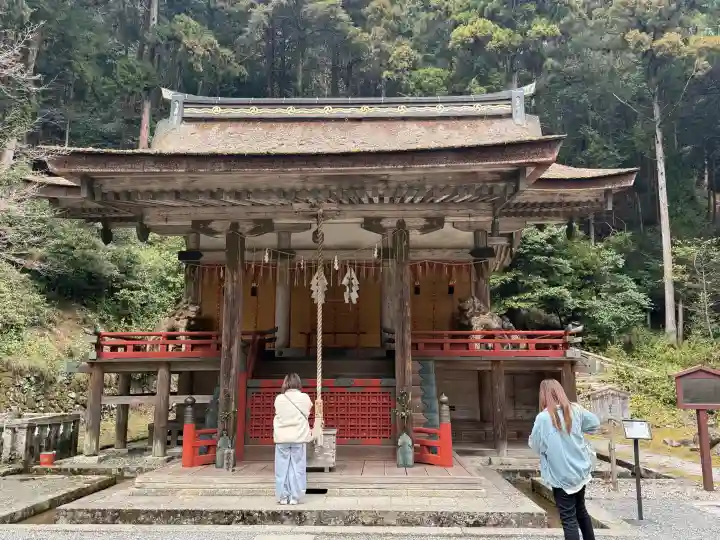 日吉大社の{uncategorized: "未分類", other: "その他", undefined: "問題あり", building: "その他建物", grave: "お墓", sacred_gate: "鳥居", guardian: "狛犬", statue: "像", buddha: "仏像", history: "歴史", nature: "自然", garden: "庭園", animal: "動物", pagoda: "塔", temizu: "手水舎", mountain_gate: "山門・神門", sanctuary: "本殿・本堂", subordinate: "末社・摂社", art: "芸術", scenery: "景色", jizo: "地蔵", ema: "絵馬", goshuin: "御朱印", omikuji: "おみくじ", items: "授与品その他", amulet: "お守り", goshuincho: "御朱印帳", eats: "食事", festival: "お祭り", votive_dance: "神楽", shichigosan: "七五三参", wedding: "結婚式", experience: "体験その他", initially: "初詣", around: "周辺", anti_infection: "感染症対策"}