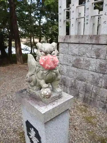 龍王神社の狛犬