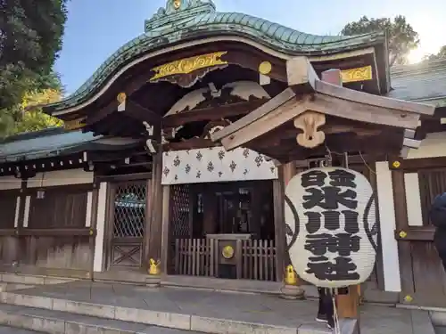白金氷川神社の本殿・本堂
