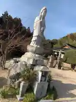 吉祥寺の像