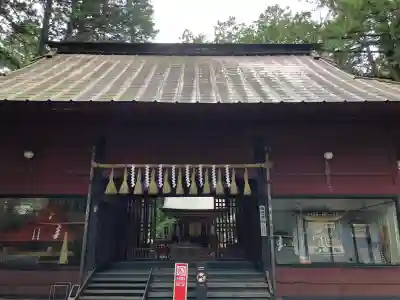 北口本宮冨士浅間神社の{uncategorized: "未分類", other: "その他", undefined: "問題あり", building: "その他建物", grave: "お墓", sacred_gate: "鳥居", guardian: "狛犬", statue: "像", buddha: "仏像", history: "歴史", nature: "自然", garden: "庭園", animal: "動物", pagoda: "塔", temizu: "手水舎", mountain_gate: "山門・神門", sanctuary: "本殿・本堂", subordinate: "末社・摂社", art: "芸術", scenery: "景色", jizo: "地蔵", ema: "絵馬", goshuin: "御朱印", omikuji: "おみくじ", items: "授与品その他", amulet: "お守り", goshuincho: "御朱印帳", eats: "食事", festival: "お祭り", votive_dance: "神楽", shichigosan: "七五三参", wedding: "結婚式", experience: "体験その他", initially: "初詣", around: "周辺", anti_infection: "感染症対策"}