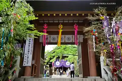 東京大神宮の山門・神門