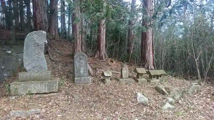 鬼死骸八幡神社(岩手県)