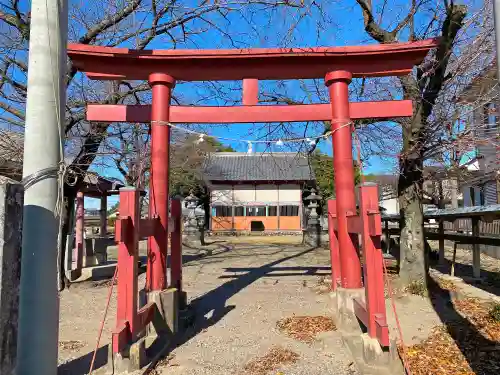 長幡部神社の鳥居