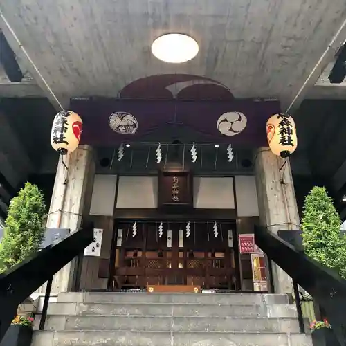 烏森神社の本殿・本堂