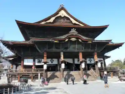 善光寺の本殿・本堂