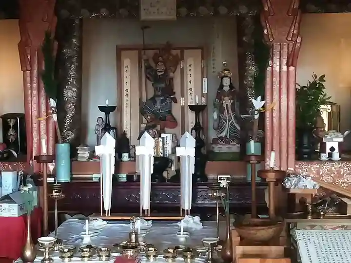 信貴山別院宗園院の本殿・本堂