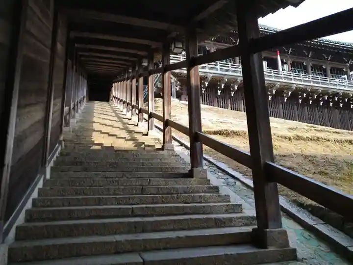 東大寺 二月堂(奈良県)