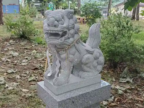 上常呂神社の狛犬