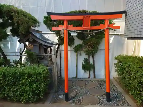 中丸稲荷神社(東京都)