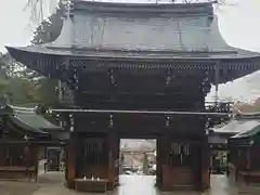 伊奈波神社の山門