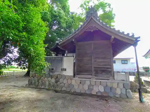 削栗神社（千秋町勝栗）の本殿・本堂