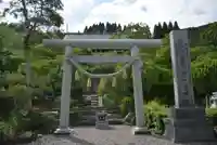 カナメ神宮の鳥居