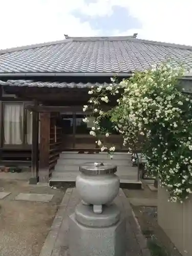 清浄院の本殿・本堂