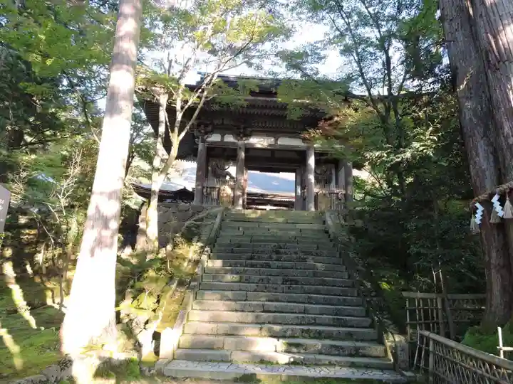 西明寺(滋賀県)