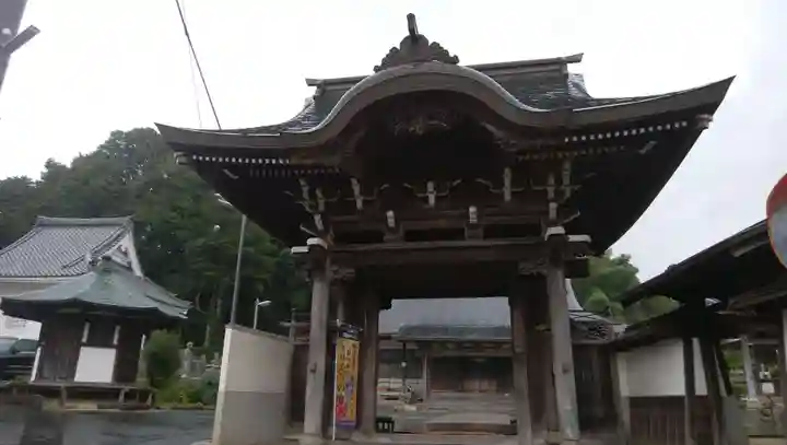 仏性寺の山門・神門