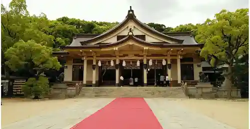 湊川神社の本殿